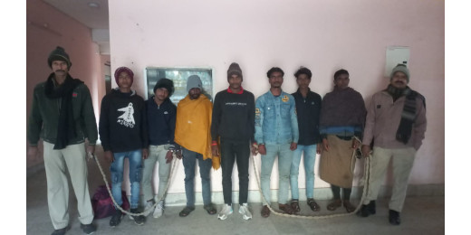 अवैध महुआ शराब के साथ 7 आरोपी गिरफ्तार